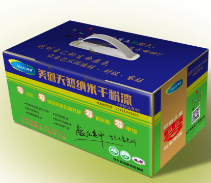 膩?zhàn)臃?/></p><p>　　膩?zhàn)臃郾４孀⒁馐马棧?/p><p>　　粉子的膩?zhàn)臃壑苯诱覀€干燥通風(fēng)的地方儲存，不能放在濕潤的地方，容易回潮起塊?；爻逼鸸虊K了就不能用了。如果你攪拌好了的，密封好就可以了。但是不能放太久。</p><p>　　開封后的涂料在保存過程中要單獨(dú)存放，避免存放在易受水，有機(jī)溶劑，油和其它材料污染的場所。嚴(yán)禁與易燃、易爆物品一起儲存，要保持周圍環(huán)境的清潔。</p><p>　　膩?zhàn)臃壑饕煞质腔酆湍z水，分為內(nèi)墻和外墻膩?zhàn)觾煞N，外墻膩?zhàn)右挚癸L(fēng)吹日曬所以膠性大、強(qiáng)度高，環(huán)保指數(shù)稍低。內(nèi)墻膩?zhàn)泳C合指數(shù)較好，健康環(huán)保，所以內(nèi)墻不外用，外墻不內(nèi)用。在施工的時候還是要在基層上涂刷一層界面劑來封固基層同時提高墻面的附著力，讓膩?zhàn)幽軌蚋玫恼辰Y(jié)在基面上。</p><p>　　開封后的涂料應(yīng)該儲存在陰涼、通風(fēng)和干燥的地方，防止雨淋和日光直接暴曬，并應(yīng)杜絕火源，遠(yuǎn)離熱源。涂料的保存溫度一般可控制在5-25℃范圍內(nèi)，保存時，注意防水、防潮。貯存期六個月。夏季防止高溫，冬季要防凍。施工溫度在0℃以上，膩?zhàn)臃壅{(diào)成膏狀后應(yīng)在4—5小時內(nèi)使用，避免時間過長變質(zhì)。膩?zhàn)臃鄄豢膳c其它膩?zhàn)釉谕皇┕っ媸褂?，以免引起化學(xué)反應(yīng)和色差。</p><p>　　在施工時要注意施工溫度要在零度以上，膩?zhàn)臃叟c水要按照一定比例進(jìn)行調(diào)和、攪拌，在調(diào)好之后的4到5個小時之內(nèi)使用，避免時間過長引起變質(zhì)，影響墻面找平效果。同時一定要注意膩?zhàn)臃垡獑为?dú)使用，不能與其它墻面涂料一起使用，以免發(fā)生化學(xué)反應(yīng)。</p><p style=